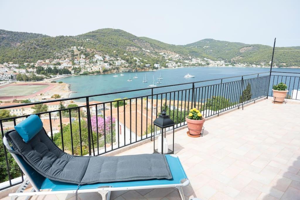 Poros Town Villa Euphoria, Poros - Greece מראה חיצוני תמונה