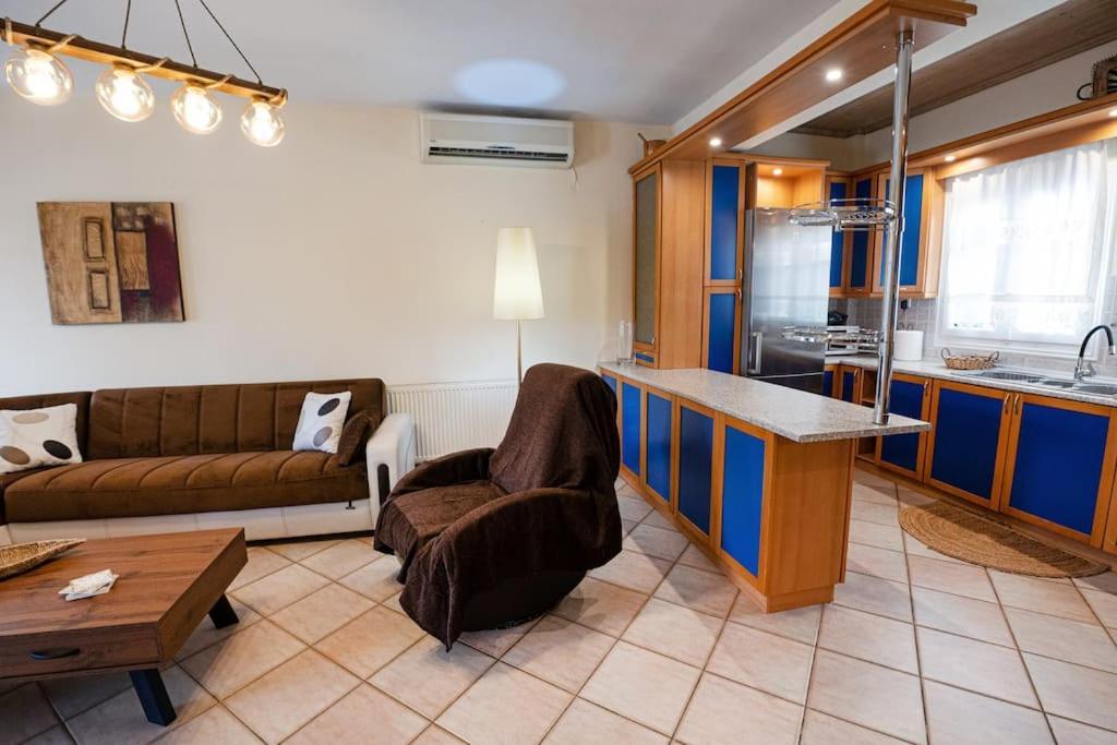 Poros Town Villa Euphoria, Poros - Greece מראה חיצוני תמונה